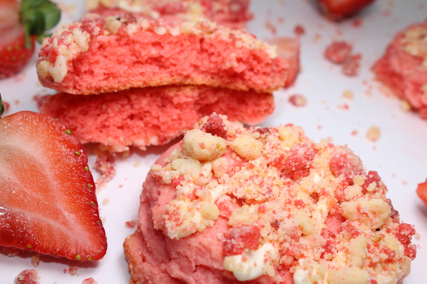 Strawberry Crunch Cheesecake